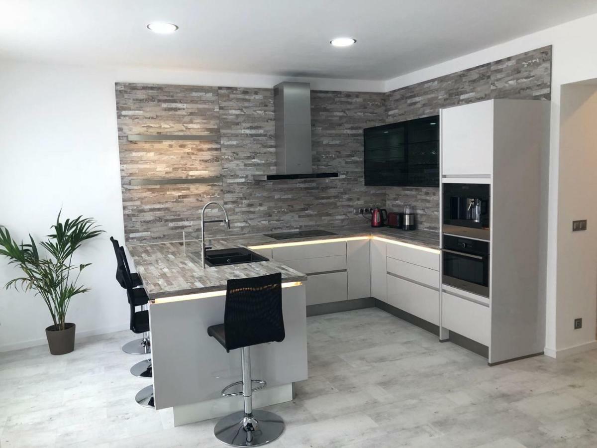 Luxusni Apartman Primo V Centru U Hotelu Thermal Karlsbad Eksteriør billede