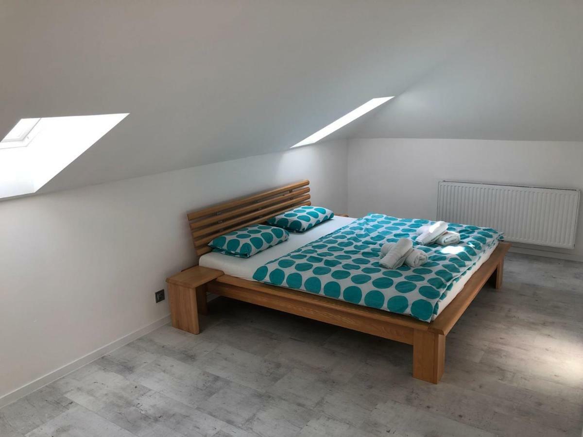 Luxusni Apartman Primo V Centru U Hotelu Thermal Karlsbad Eksteriør billede